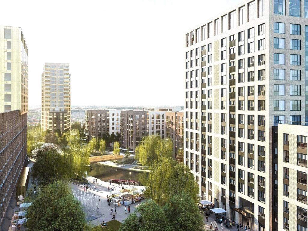 Apartment in Southall - More