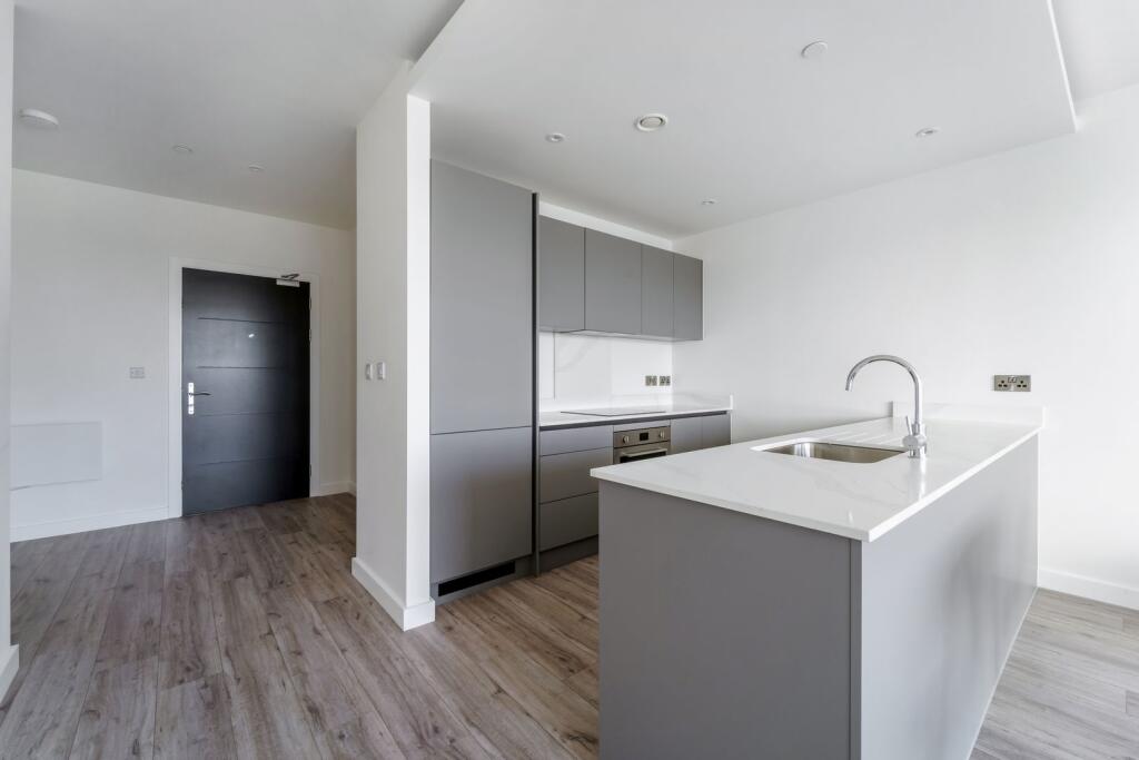 Apartment in London - View 3