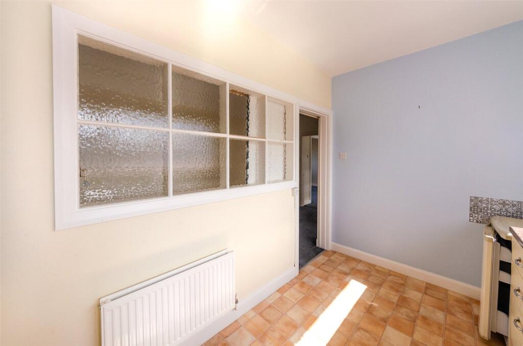 Apartment in Penrhyn-Side, Penrhyn Bay, Llandudno - More