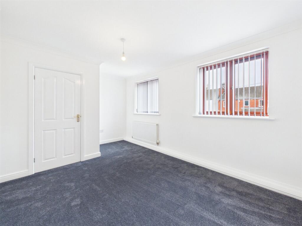 Breach Road, Heanor, Derbyshire, DE75 photo 3