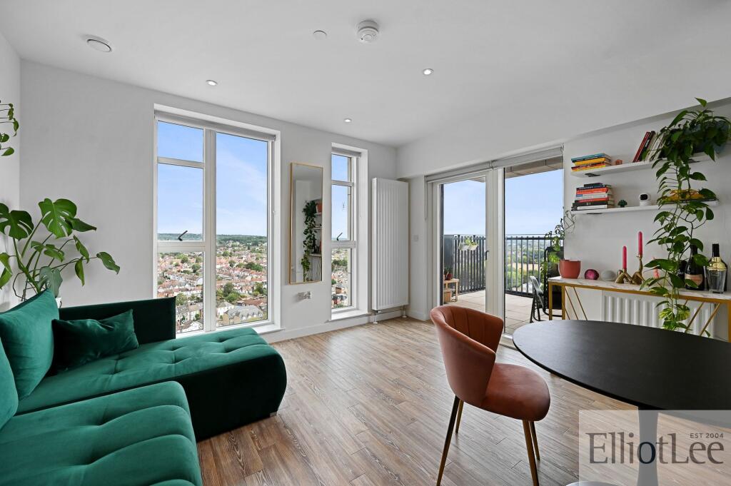 Apartment in London - View 5