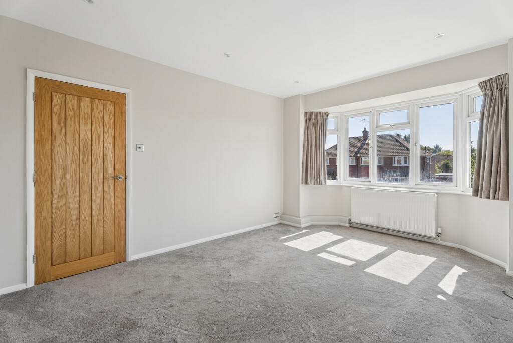 Apartment in Slough, Stoke Poges - View 5