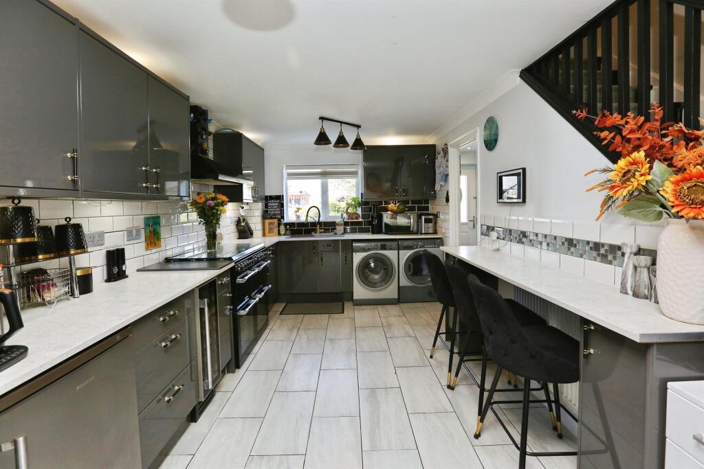 Coral Court, Gosport - View 2
