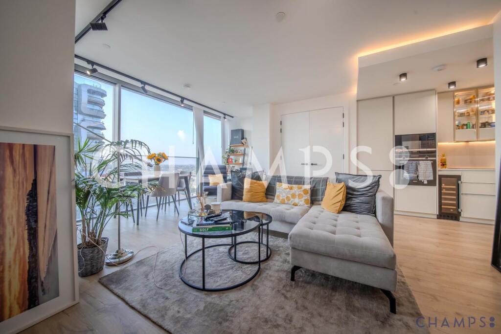 Apartment in London - View 3