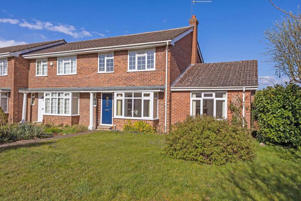 Main image of property: Lyneham Gardens, Cranbrook Drive, Maidenhead, Berkshire