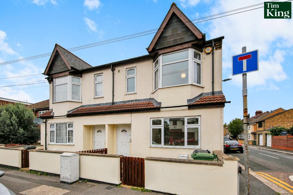 Main image of property: New Road, Chingford, E4