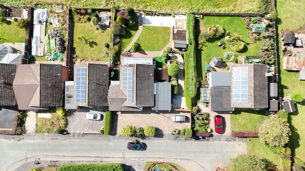 Willow Close, Tean, ST10 - View 4