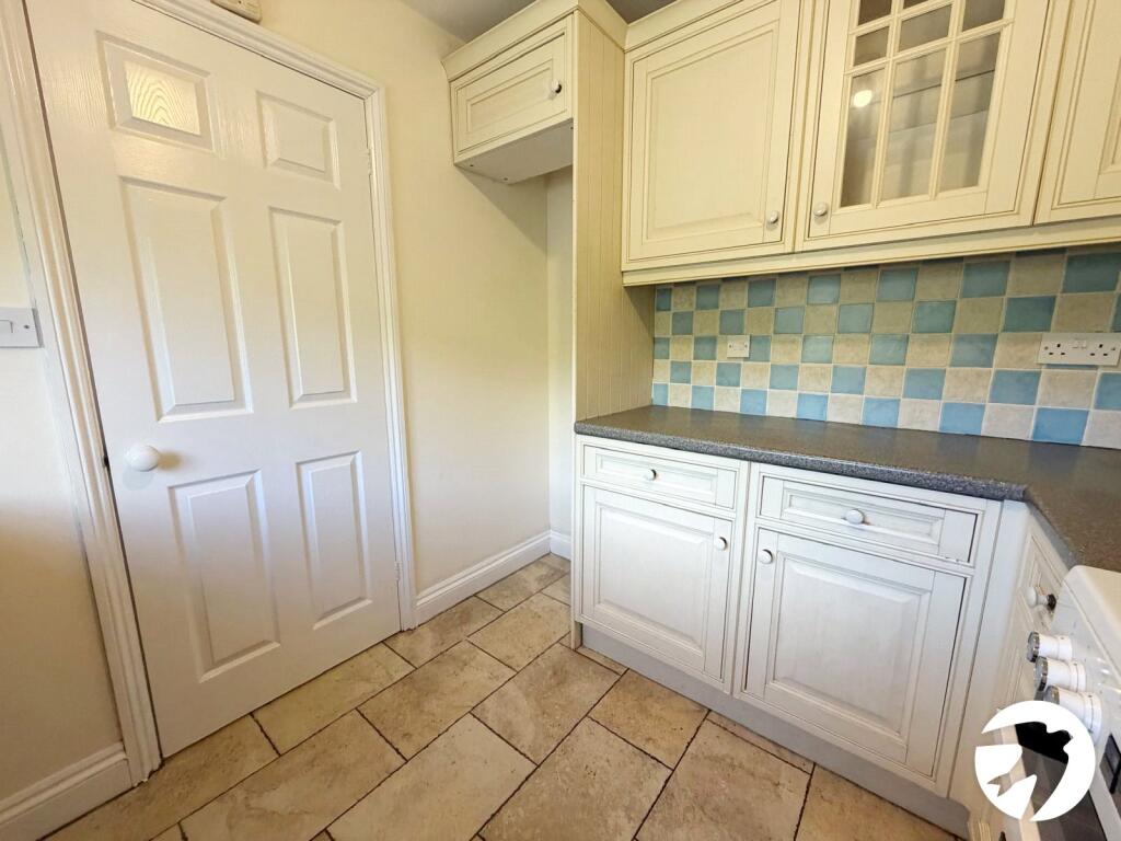 House in Maidstone, Bicknor - More