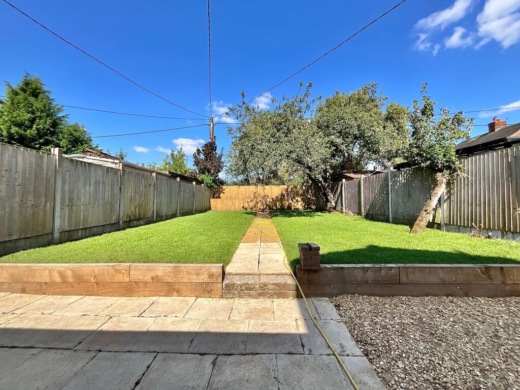 House in Staffordshire Moorlands, Draycott, Draycott in the Moors - View 4