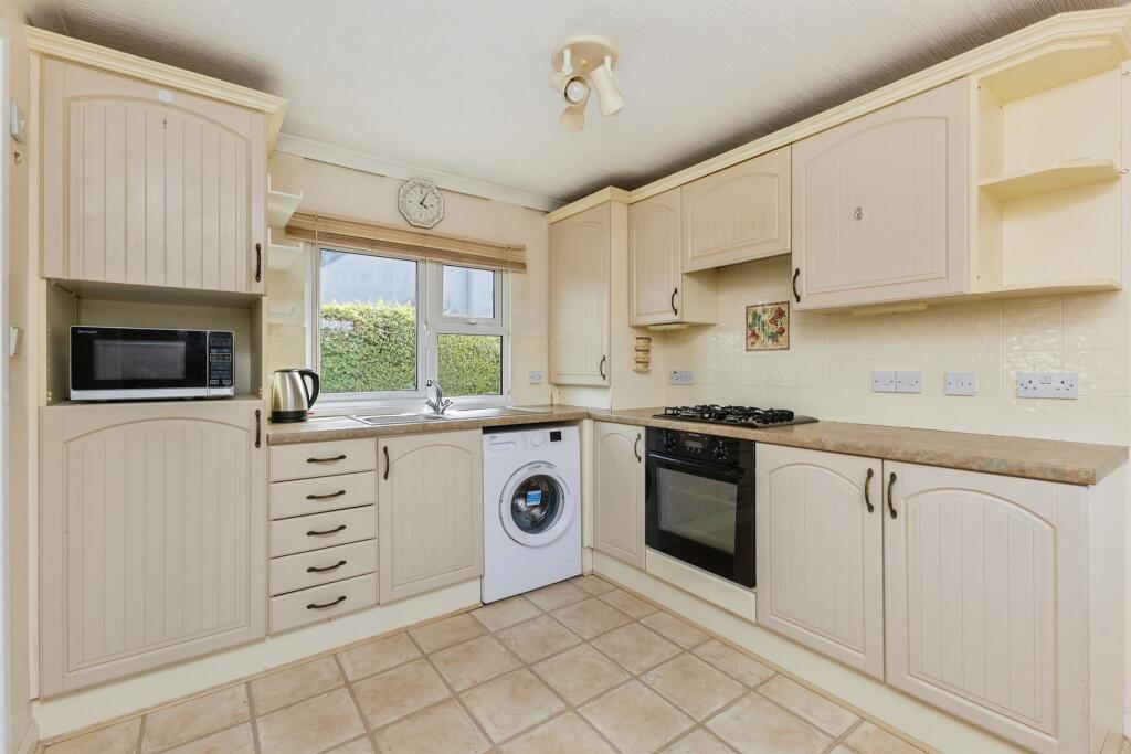 House in Torquay, Torbay - View 4