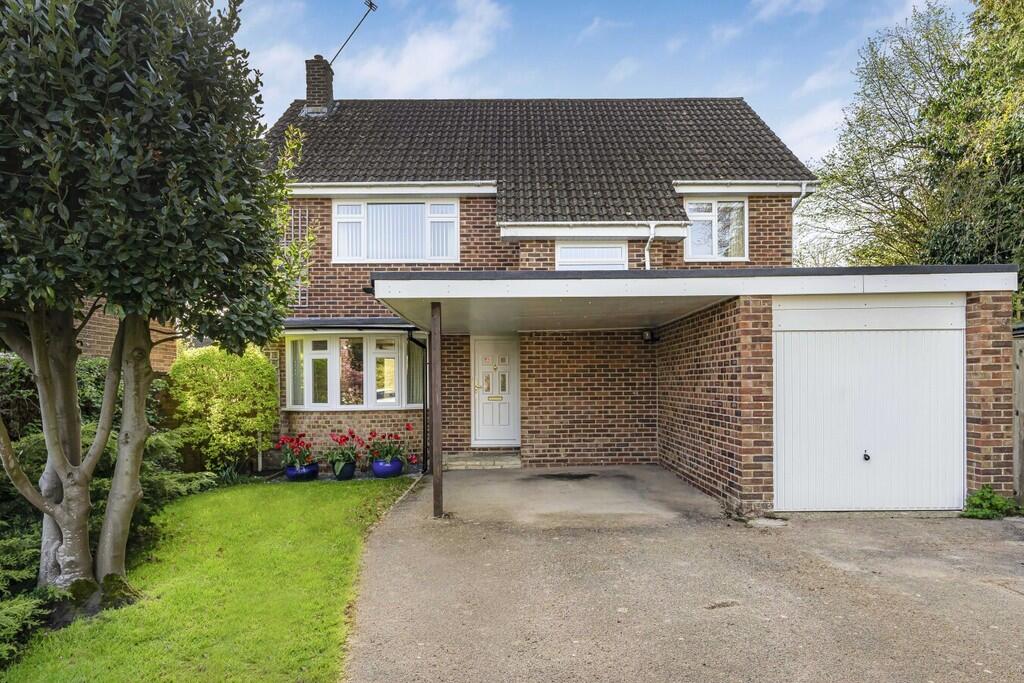 Main image of property: Merryfield Road, Petersfield, Hampshire