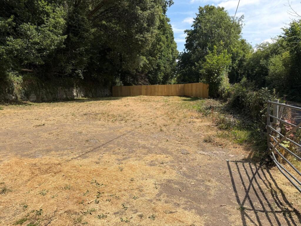 Parcel of land with potential photo 2