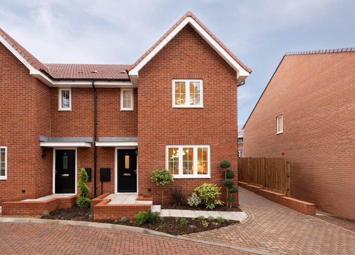 Main image of property: Walkern Road,
Watton At Stone,
Hertfordshire,
SG143RQ