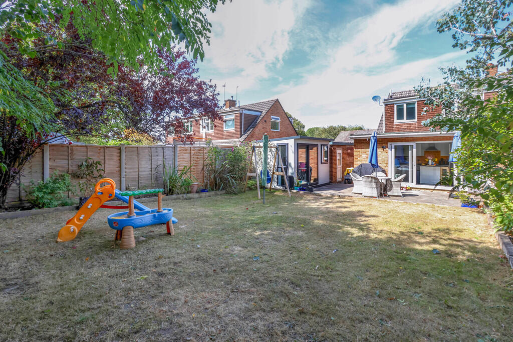 House in Poole, Canford Heath - View 4