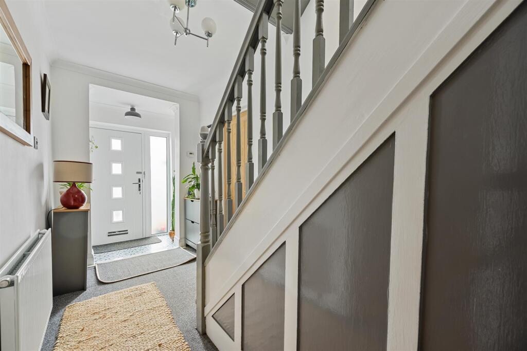 House in Northampton - View 5