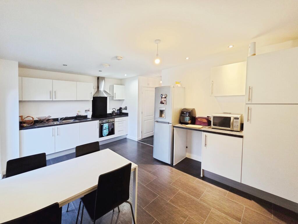 Brattice Way, Mapplewell, Barnsley, S75 photo 3