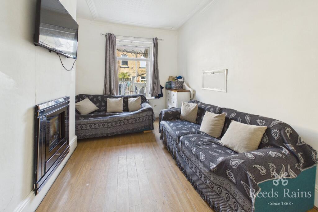 House in Calderdale, West Yorkshire - More