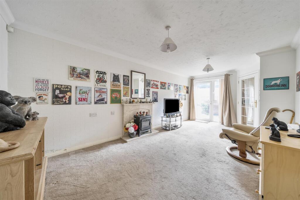 Apartment in Portsmouth - View 5