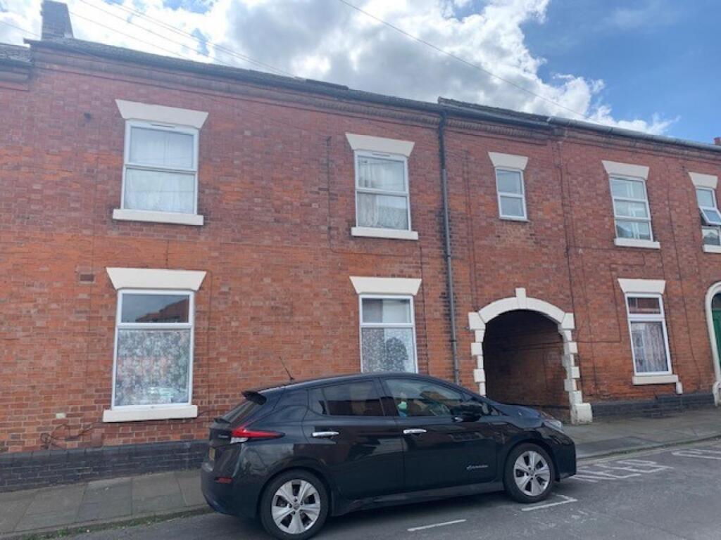 Main image of property: 1 Bedroom Ground Floor Flat, Crompton Street, Derby Centre