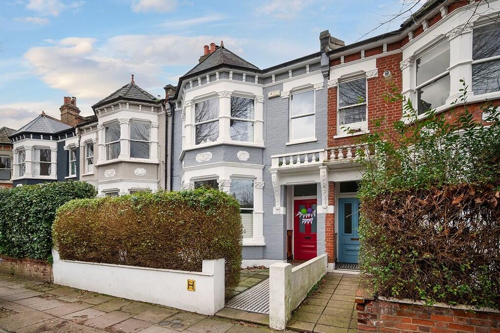 Main image of property: Victoria Road, London