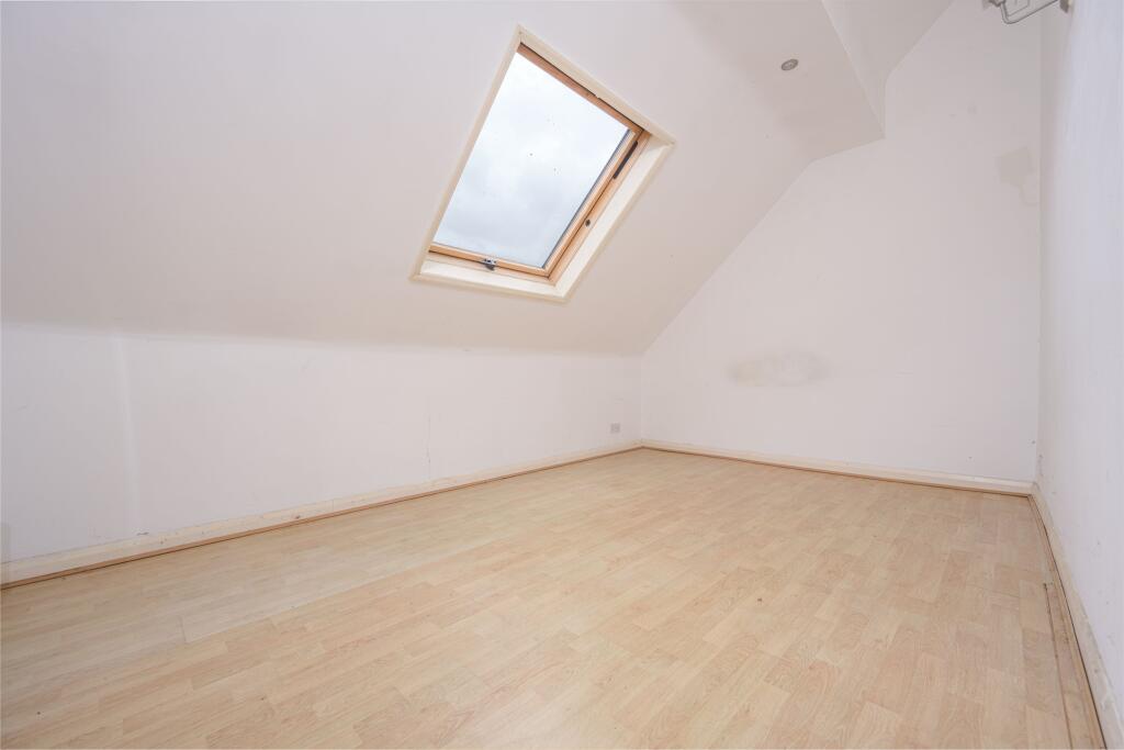 Queen Street, Desborough, Kettering - View 3