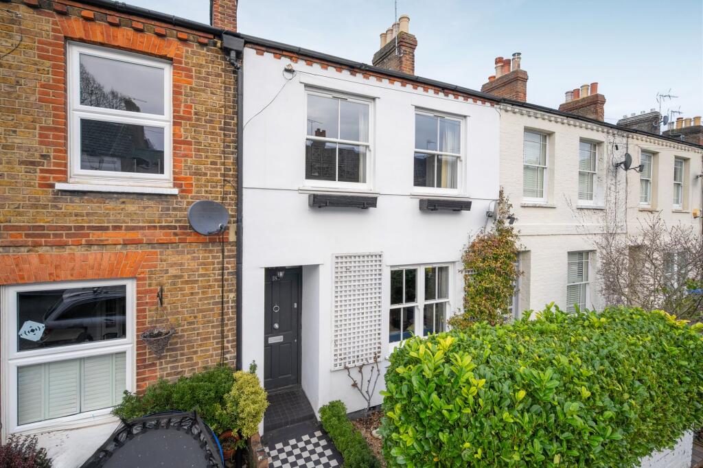 Main image of property: Oxford Road, Windsor