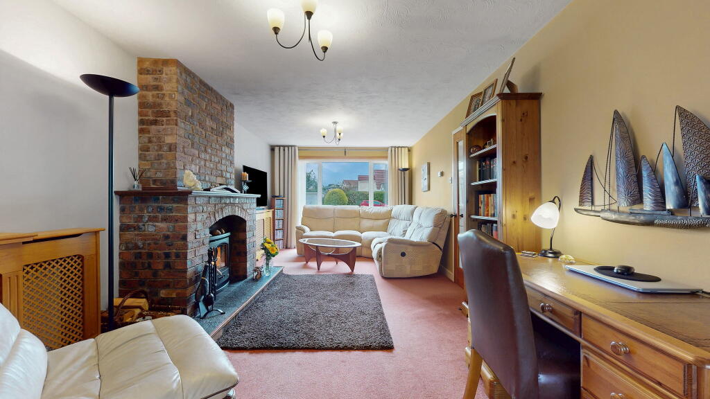 House in Chapelton, South Lanarkshire - More