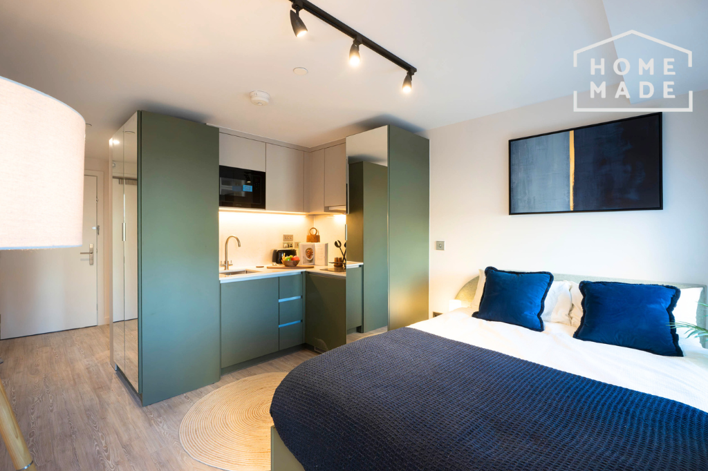 Apartment in Kingston upon Thames - View 5