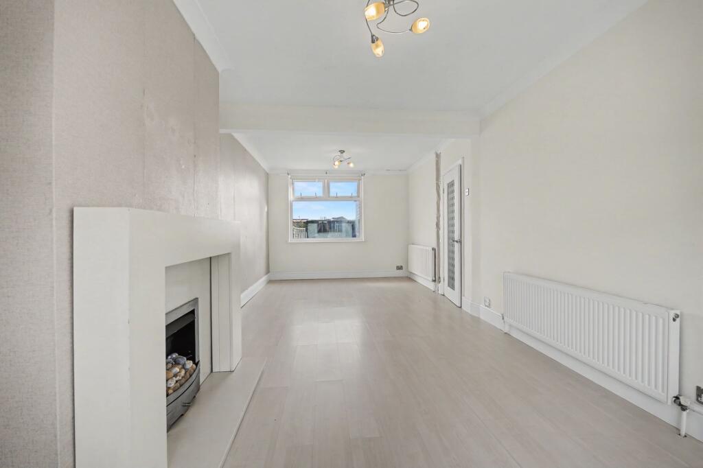 Capmartin Road, Coventry, CV6 photo 4