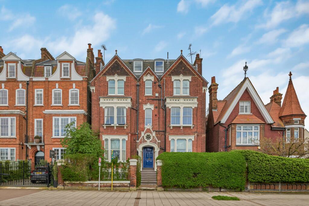 Main image of property: Clapham Common South Side, London, SW4