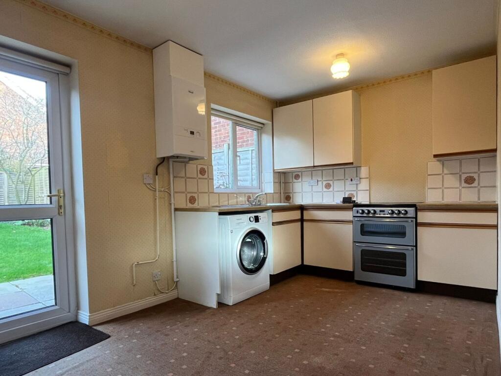 Oak Tree Road, Ampthill, Bedfordshire, MK45 photo 4