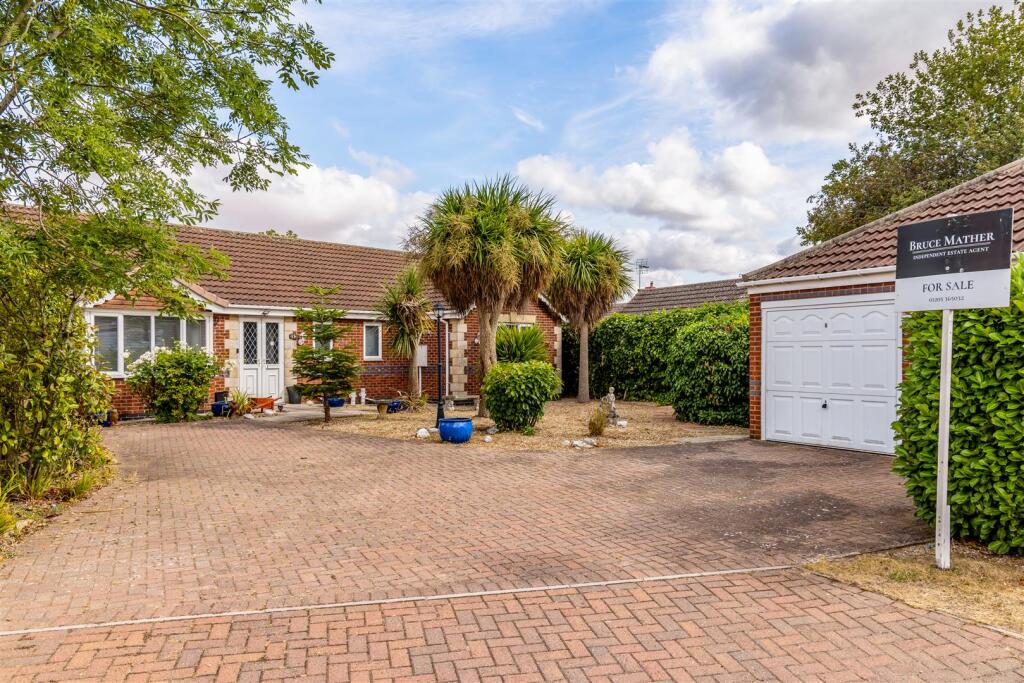 Main image of property: Anwick Drive, Anwick, Sleaford