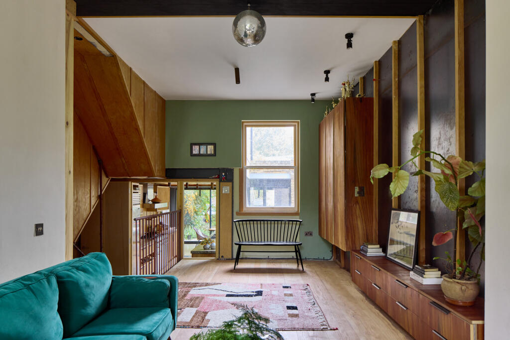 Gore Road II, London E9 photo 4