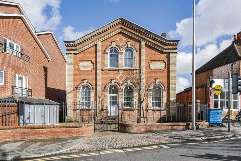 Main image of property: Southampton Street, Reading