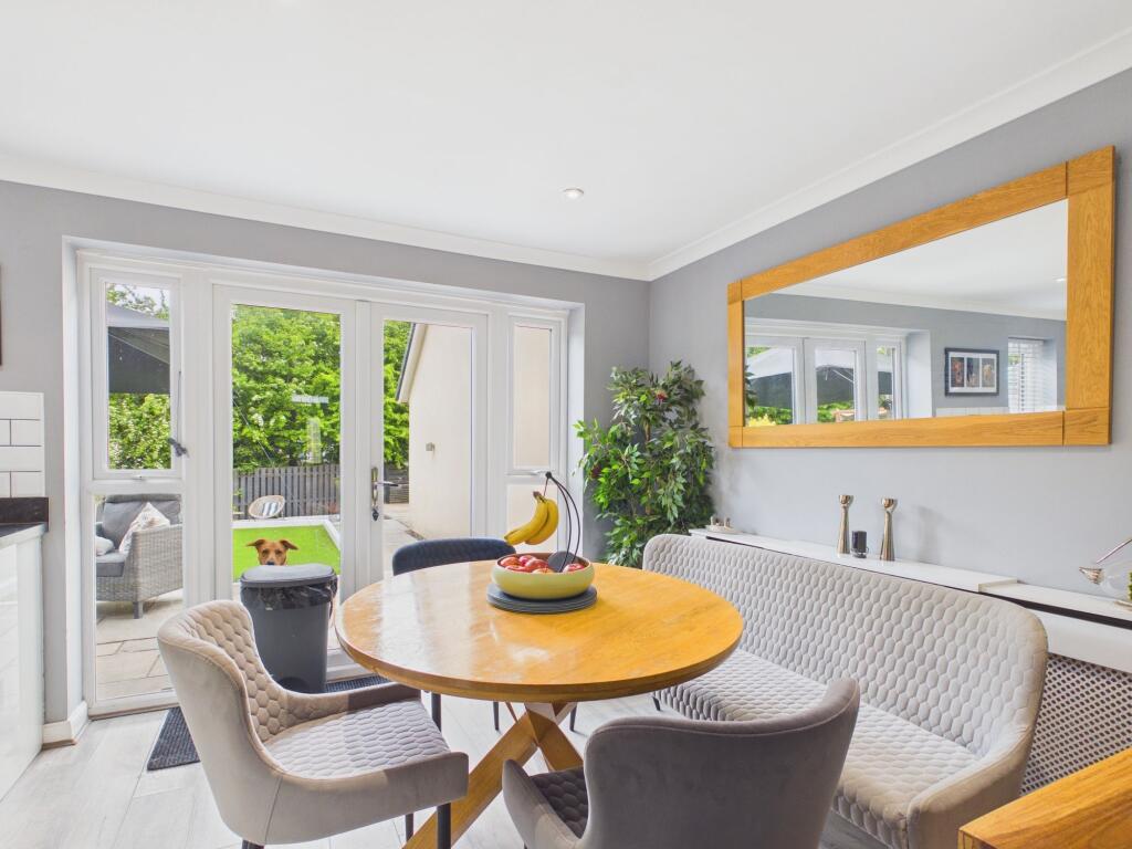 Green Meadow Close, St. Athan, CF62 - View 6