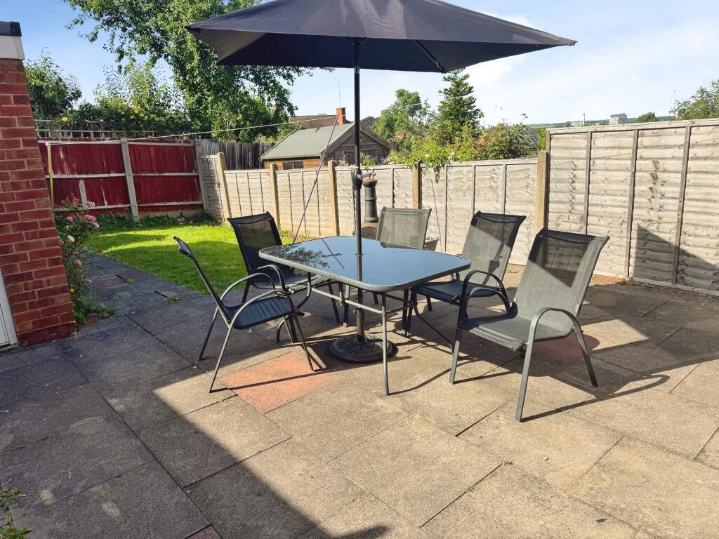House in East Staffordshire, Tutbury - View 2