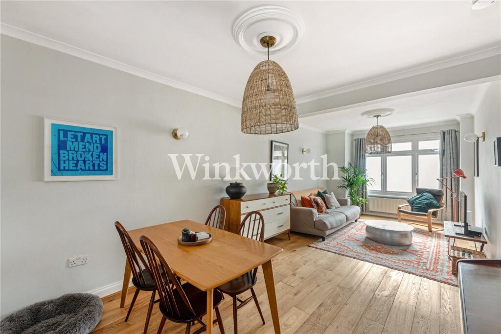 3-bed terraced on Park View Road, London, N17, £700,000