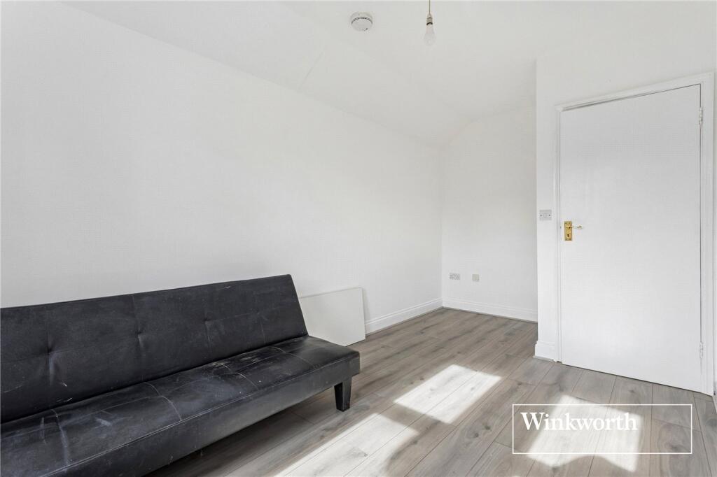 Apartment in London - View 3