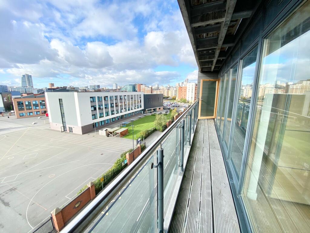 Apartment in Leeds, Steander, Richmond Hill - View 5