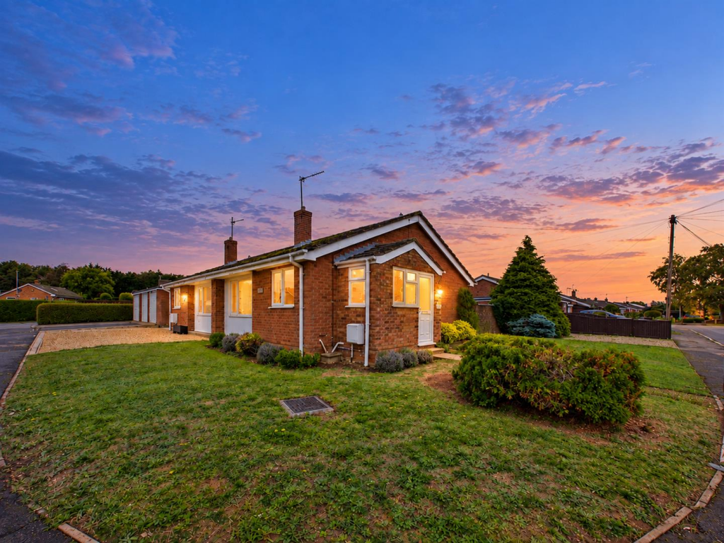House in Breckland, Toftwood, Dereham - View 2