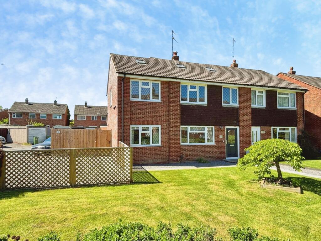3-bed semi-detached on Broad Oak Way, Cheltenham, Gloucestershire, £400,000