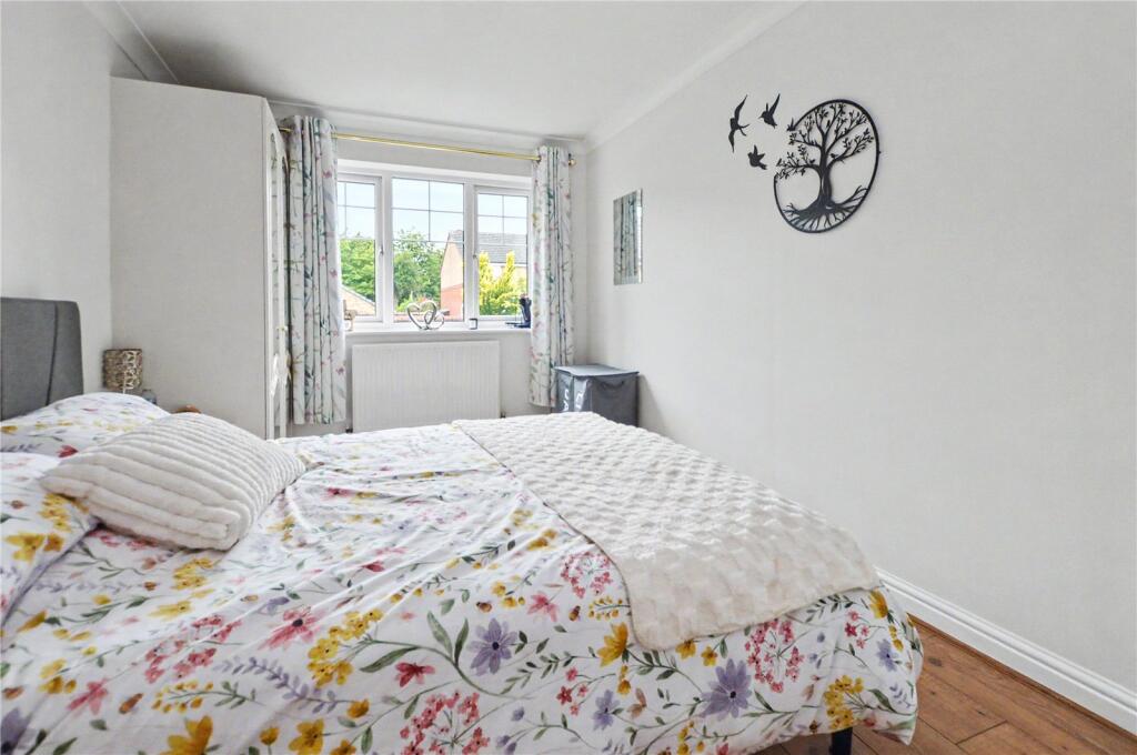 House in Leeds, Howlett Cross - View 6