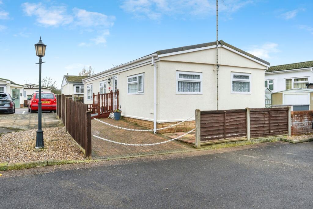 Main image of property: Folly Park, High Street, Clapham, Bedford, MK41