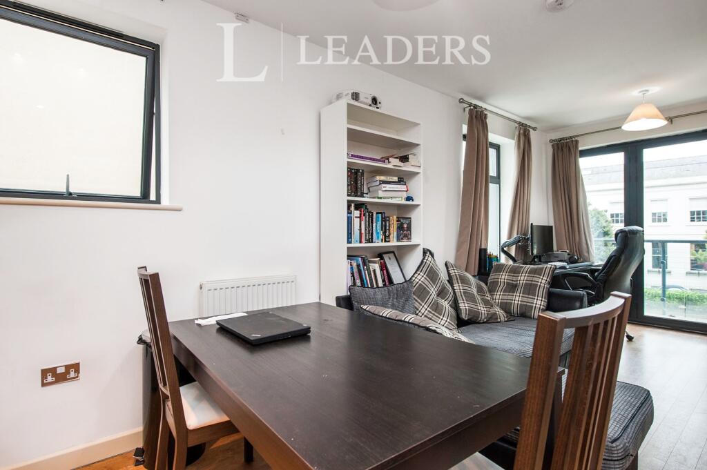 Apartment in Cheltenham, Sandford, Montpellier - View 5