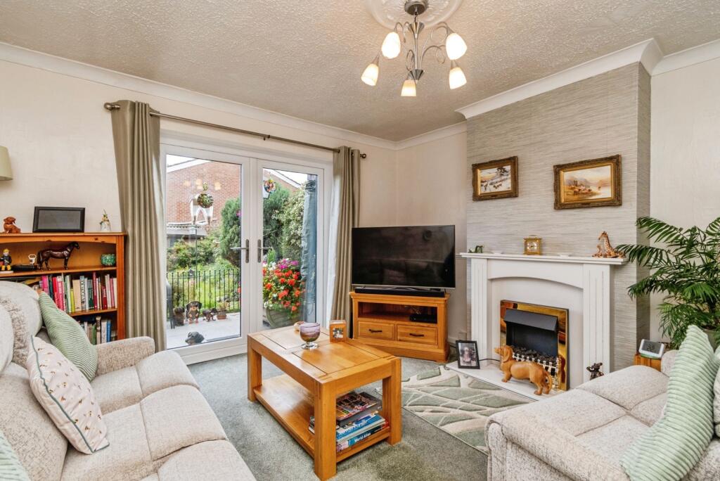 House in Walsall, West Midlands - View 5