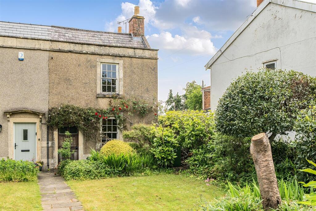 Main image of property: Bath Road, Longwell Green, Bristol