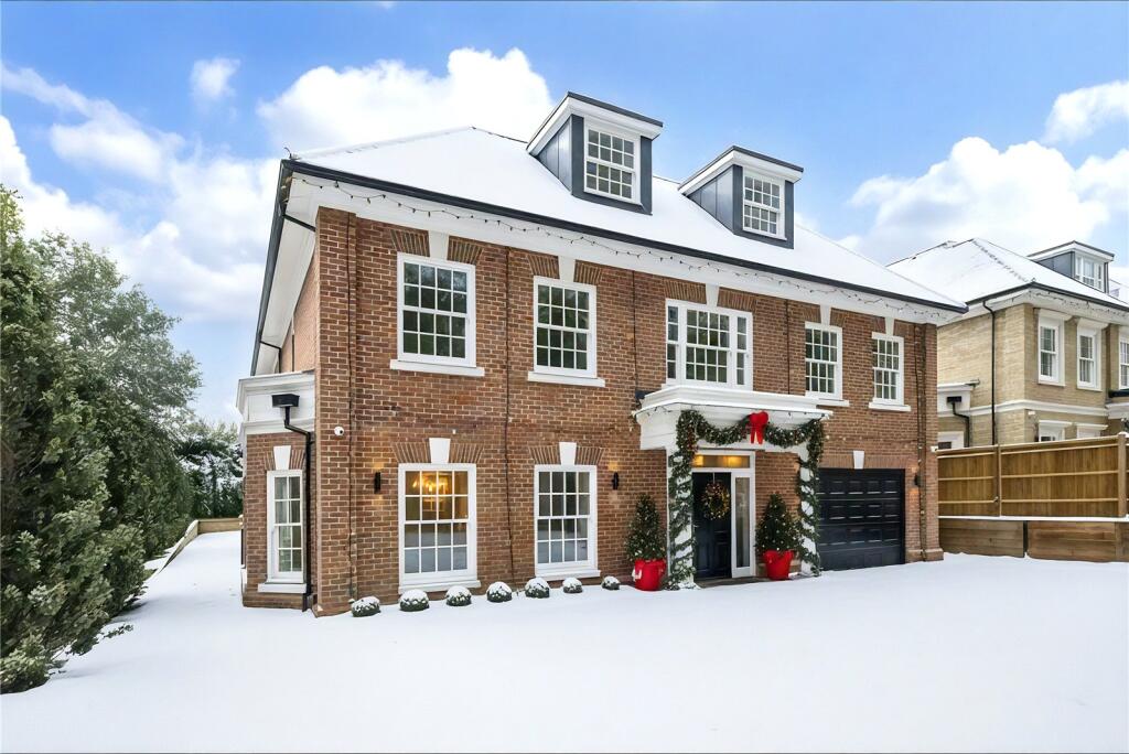 Main image of property: Woodside Road, Cobham, KT11