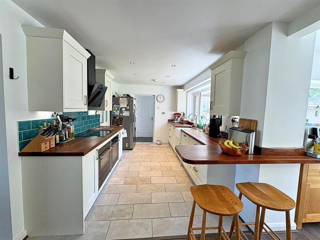 House in West Lindsey, Nettleham CP - View 2