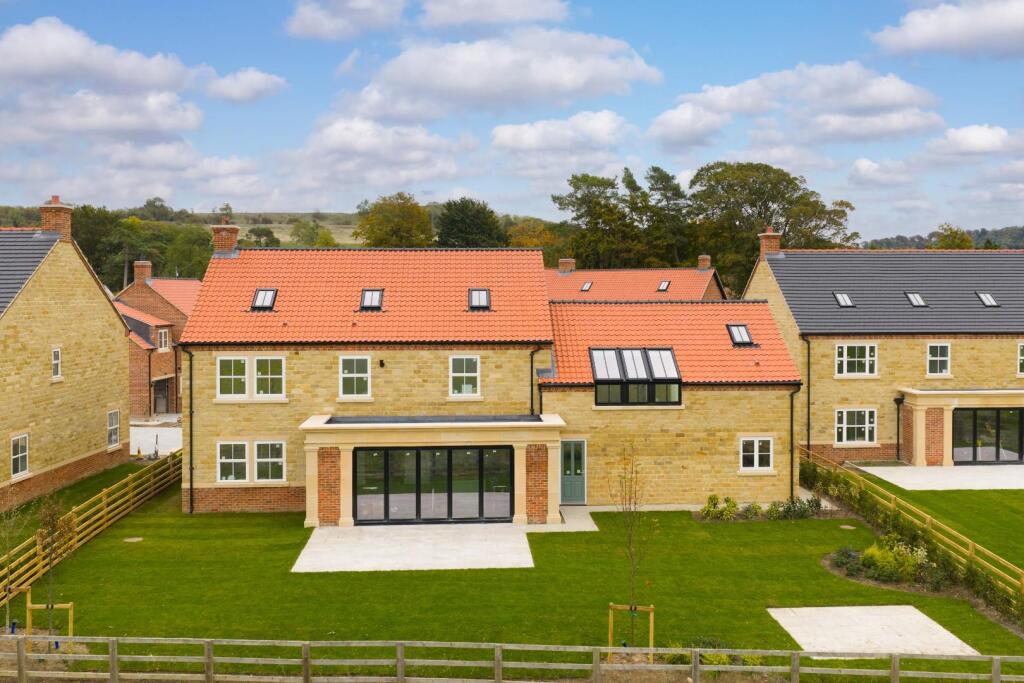 House in York - View 2