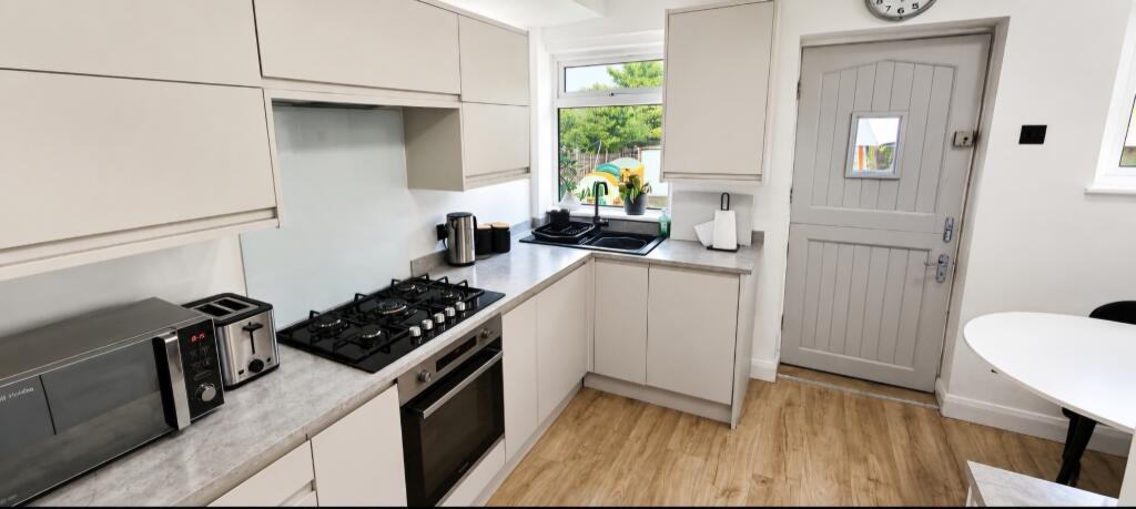 House in Manchester, Greater Manchester - More
